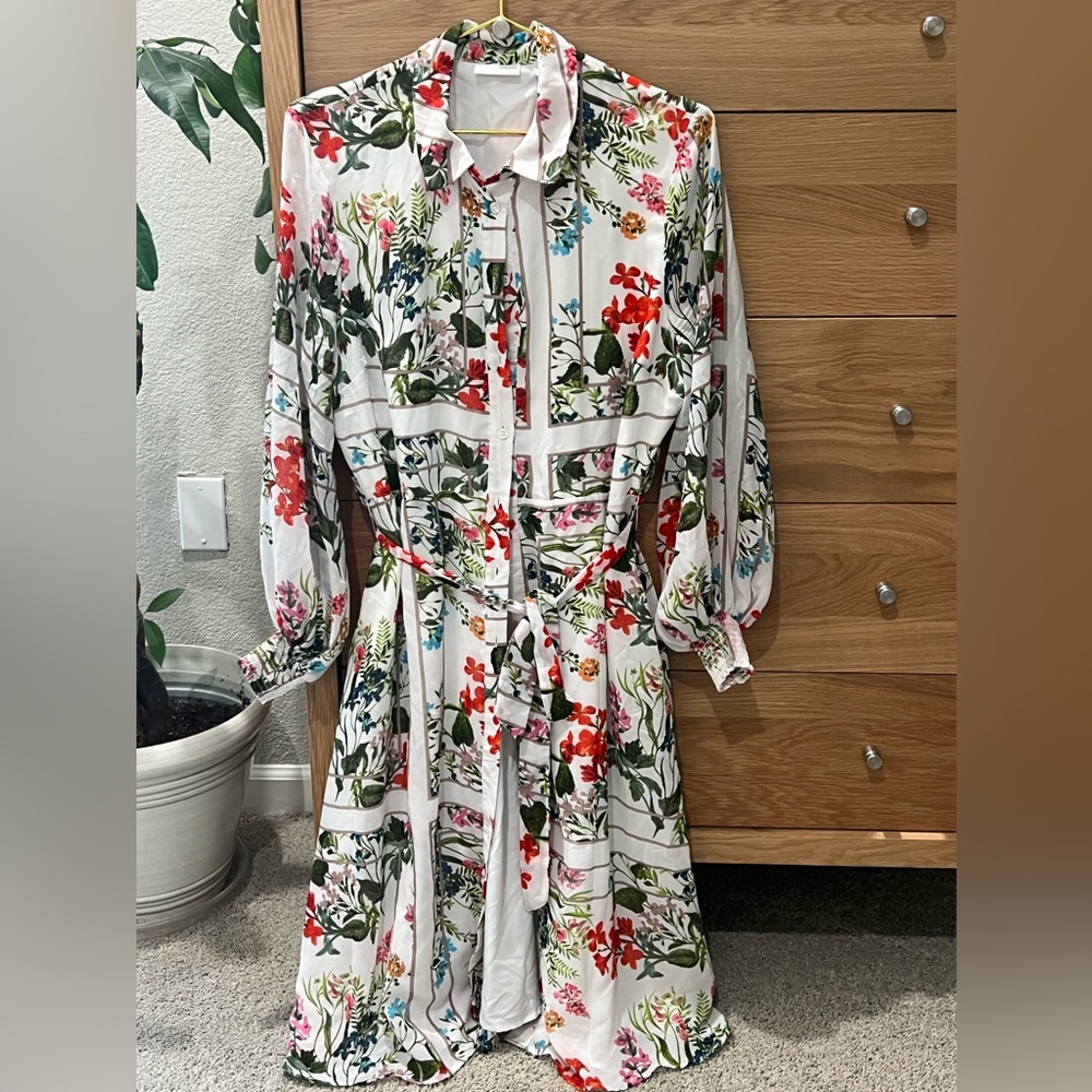 New York & company LG Floral Shirt dress